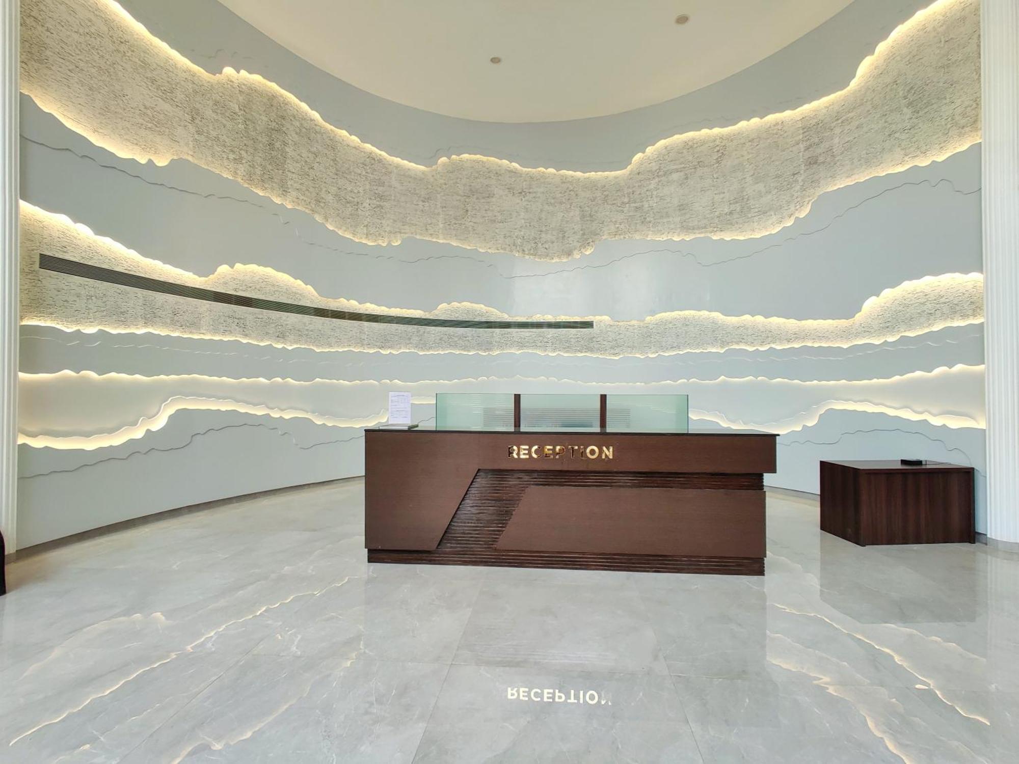 Golden Chariot Hotel Daman Kültér fotó